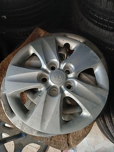 2005 kia sephia: Avtomobil üçün orijinal disk qapaqları və şin - Markalar: Chevrolet — 3