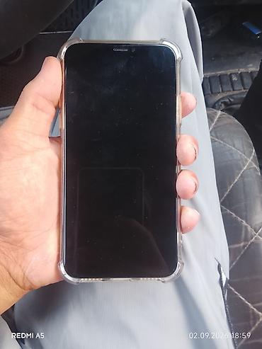 iphone 8 plus mts: IPhone Xs, 64 ГБ, белый косяк только трешина на заднем крышке - — 2