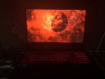 ucuz notbuklar: İşlənmiş Acer Nitro, 15.6 ", Intel Core i5, 512 GB, Ünvandan götürmə