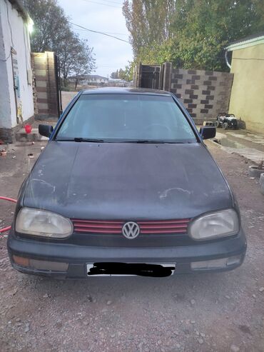 Volkswagen: Volkswagen Golf: 1992 г., 1.8 л, Механика, Бензин