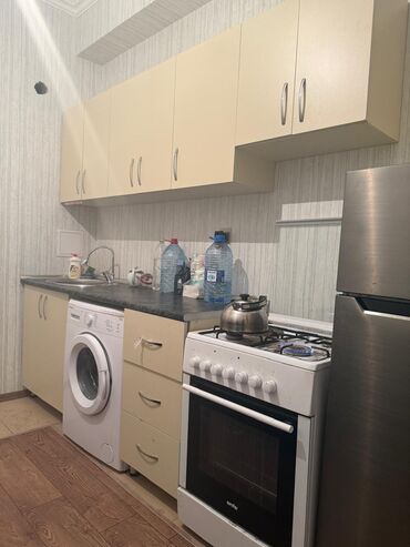 Uzunmüddətli kirayə mənzillər: Kirayə 2 otaqlı yeni təmirli və tam əşyalı mənzil. Kazımağa Kərimov — 10