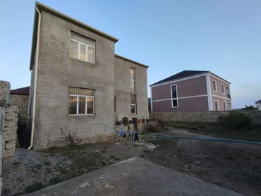2 mertebe ev: Bakı, Buzovna, 210 kv. m, 5 otaqlı, Hovuzsuz, Qaz, İşıq, Su