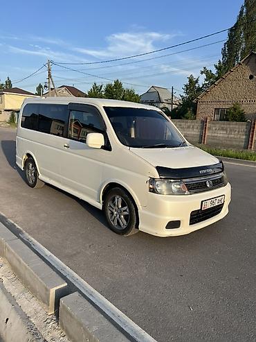 резиновое: Honda Stepwgn: 2004 г., Бензин, Минивэн — 8