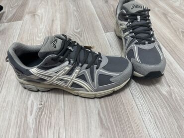 Кроссовки и спортивная обувь: Мужские кроссовки, 45, Asics, Новый, цвет - Серый, Самовывоз — 2