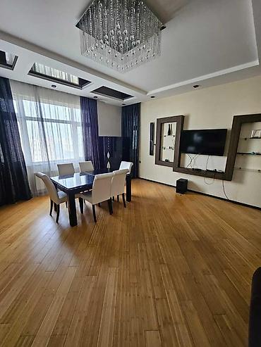 8 noyabr aid əl isləri: 3 otaqlı, Yeni tikili, m. 8 Noyabr, 136 kv. m — 5