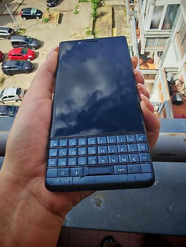 mobilni telefoni sa tastaturom: BlackBerry KEY2 LE sa fizičkom QWERTY tastaturom - Ekran na dodir — 1