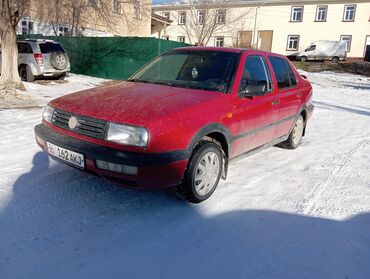 кудайберген авто: Volkswagen Vento: 1992 г., 1.8 л, Механика, Бензин, Седан