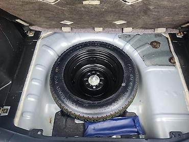 Honda: Honda Fit: 2004 г., 1.5 л, Вариатор, Бензин, Хэтчбэк — 9