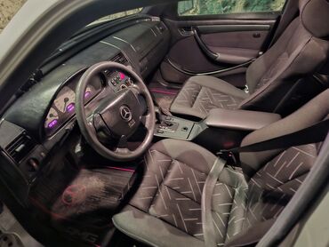 Mercedes-Benz: Mercedes-Benz 240: 2.4 l | 1998 il Universal — 9