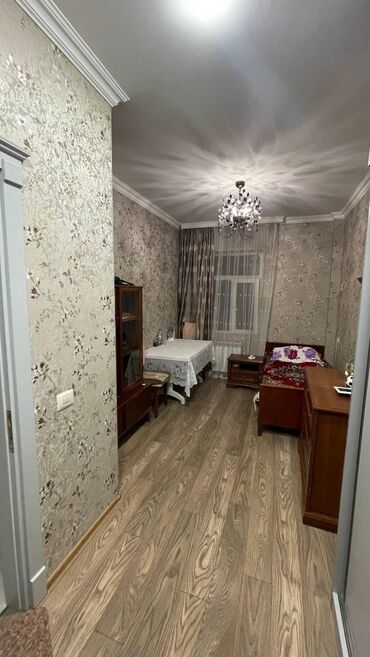 Köhnə tikili: Bakı, 3 otaqlı, Köhnə tikili, m. 28 may, 110 kv. m -da lalafo.az — 7 Köhnə tikili: Bakı, 3 otaqlı, Köhnə tikili, m. 28 may, 110 kv. m — 7