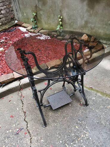 hranilica za bebe cena: Table for garden, Metal, color - Black, Used