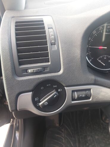 Skoda: Skoda Octavia: 2 l | 2012 г. 202000 km SUV/4x4 — 19