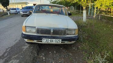 QAZ: QAZ 31029 Volga: 2.4 l | 1993 il | 92800 km Sedan