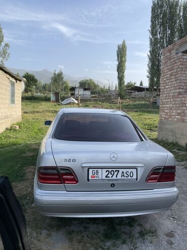 самая дорогая машина в кыргызстане: Mercedes-Benz E-Class: 2001 г., 3.2 л, Автоматические, Бензин, Седан