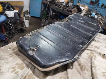 Auto delovi: Rezervoar Lada 2121,21213 Niva br.3 . Polovno, ocuvano. Skinuto sa — 9