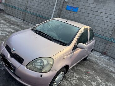 Toyota: Toyota Vitz: 2000 г., 1 л, Автомат, Бензин, Хэтчбэк