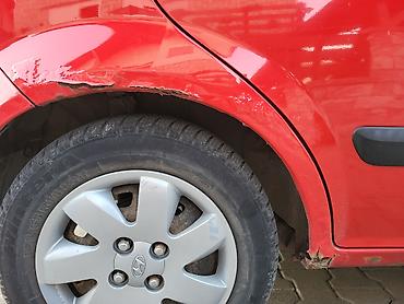 Hyundai: Hyundai Getz 1.4 2003. godište Kilometraža:202.000 km Gorivo:Benzin — 24
