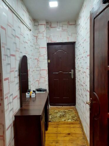 Köhnə tikili: Bakı, 2 otaqlı, Köhnə tikili, 45 kv. m — 15