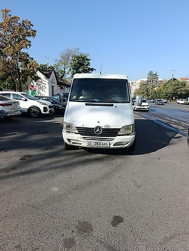 sprinter 4 4: Mercedes-Benz Sprinter (короткая база), белый фургон. Основные — 1