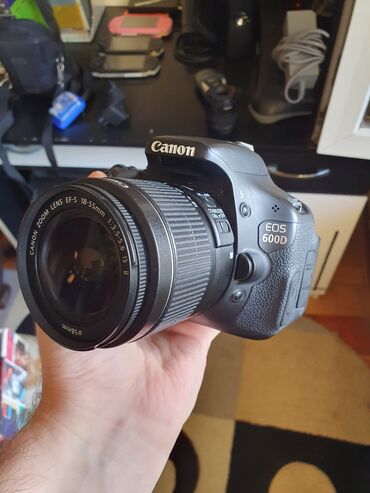 Fotokameralar: Canon 600D İdeal Vəziyyətdədir Heç Bir Problem Yoxdur.Probeqi