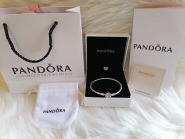 Narukvice: Pandora narukvica u originalnom pakovanju + gratis 1 privezak — 20