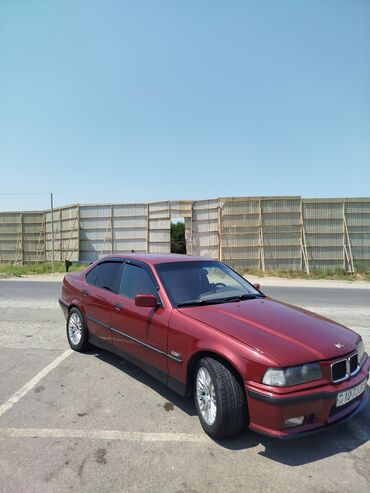 BMW: BMW 3 series: 1.8 l | 1993 il Sedan