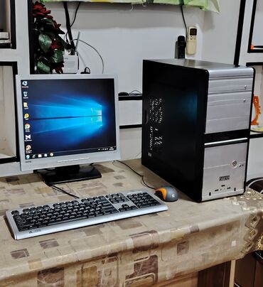 Masaüstü kompüterlər və iş stansiyaları: Komputer 🖥️ Ìslekdir🖱️ problemsiz. yaddas Hdd 320gb 📀 ram 2 gb 📀 ekran