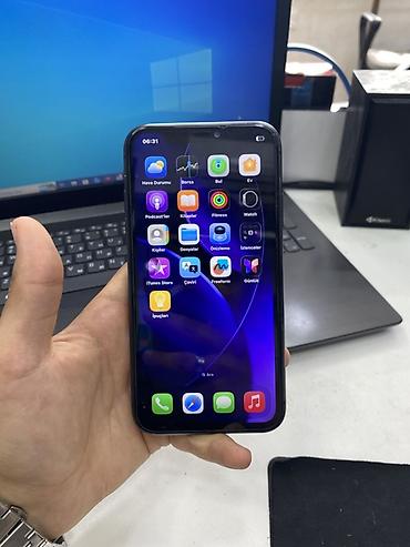 Apple iPhone: IPhone 11, 128 GB, Qara — 3