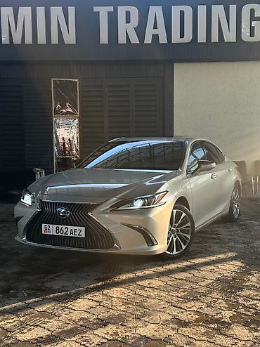 Lexus: Lexus ES: 2018 г., 2.5 л, Автомат, Гибрид, Седан — 2