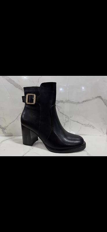 Gležnjače: Modne ženske i muške čizme – više modela - Bež ženske čizme do članka — 10