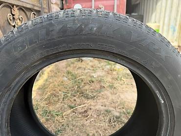 Транспорт: Комплект зимних шин Bridgestone Blizzak VRX — 4 штуки — 5