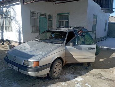 автомобиль пассат: Volkswagen Passat: 1989 г., 1.8 л, Механика, Бензин, Универсал