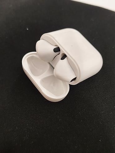 черно белый: Беспроводные наушники-вкладыши, Apple, Airpods 2, Новый — 1