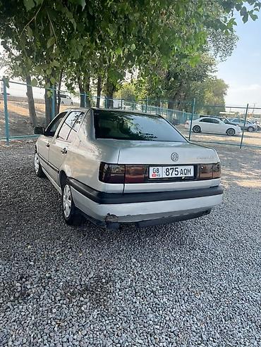 e38 bmw: Volkswagen Vento: 1994 г., Механика, Бензин, Седан — 5
