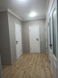 дом асанбай: 3 бөлмө, Душ кабинасы, Жаздык, жууркан-төшөк каптары, Унаа токтотуучу жай