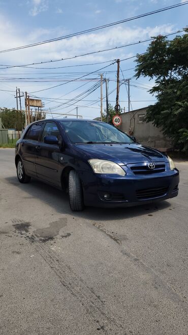 Toyota: Toyota Corolla: 1.4 l | 2005 il Hetçbek