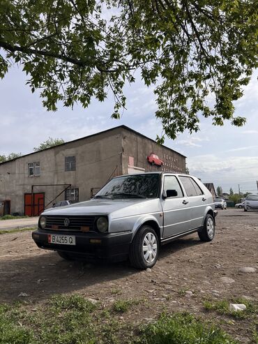 Volkswagen Golf: 1986 г., 1.8 л, Автомат, Бензин