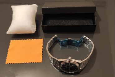 Qol saatları: Yeni, Qol saatı, rəng - Gümüşü — 13