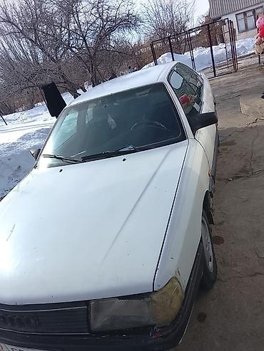 Audi: Audi 100: 1989 г., Седан — 4