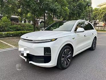Lixiang L6: 2025 г., 1.5 л, Автомат, Гибрид, Кроссовер lalafo.kg да Lixiang L6: 2025 г., 1.5 л, Автомат, Гибрид, Кроссовер