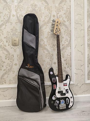 Bas gitara, Fender, 4 sim, İşlənmiş, Ünvandan götürmə, Ödənişli çatdırılma