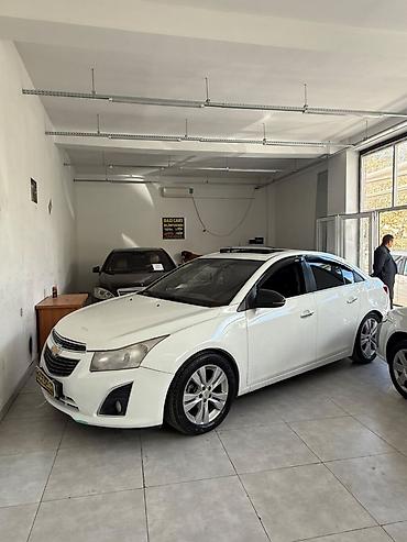 cruze stopu: Chevrolet Cruze: 1.6 l | Sedan — 4
