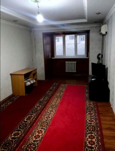 продажа квартир в московском районе: 1 бөлмө, 32 кв. м, 104-серия, 4 кабат, Эски ремонт