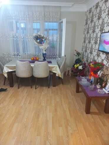 xirdalanda apartman evler: Мярдяканы 4 комнаты, 83 м², Средний ремонт