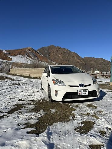 Toyota: Toyota Prius: 2015 г., Вариатор, Гибрид, Хэтчбэк — 14