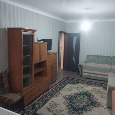 дом с квартирами: 2 бөлмө, Менчик ээси, Толугу менен эмереги бар