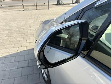 Toyota: Toyota Prius: 2020 г., 1.8 л, Автомат, Гибрид, Хэтчбэк — 12