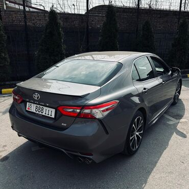 Toyota: Toyota Camry: 2018 г., 2.5 л, Автомат, Бензин, Седан