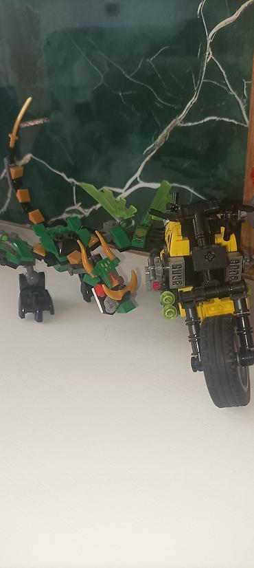 qala oyuncaq dəsti: Orginal Lego Ninjago Mechler ve yaninda orginal olmayan legolar var — 4