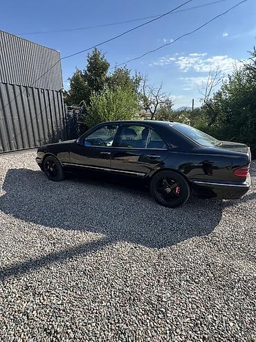 мереке авто: Mercedes-Benz E-Class: 2000 г., 3.2 л, Автомат, Бензин, Седан — 4